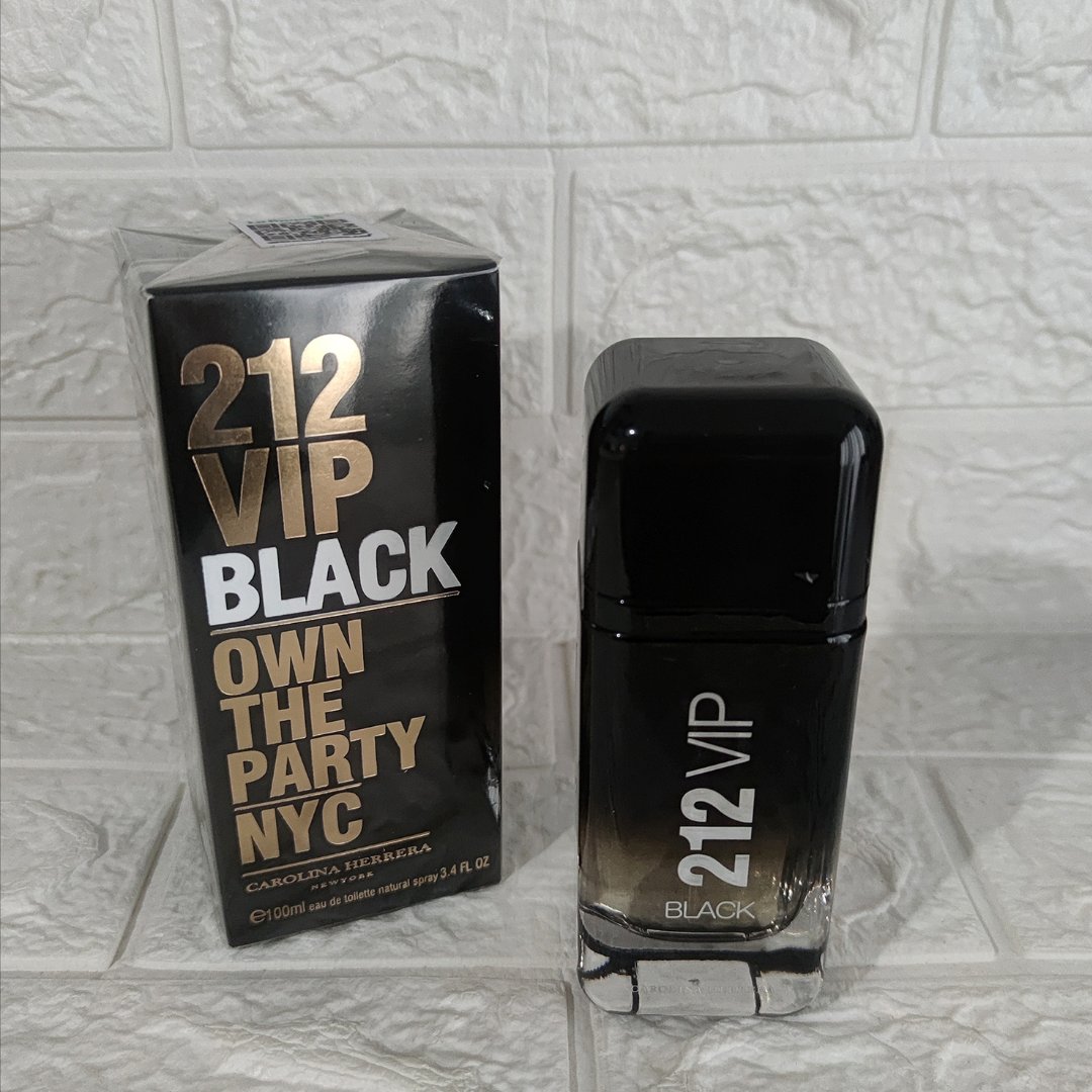 212 VIP Black