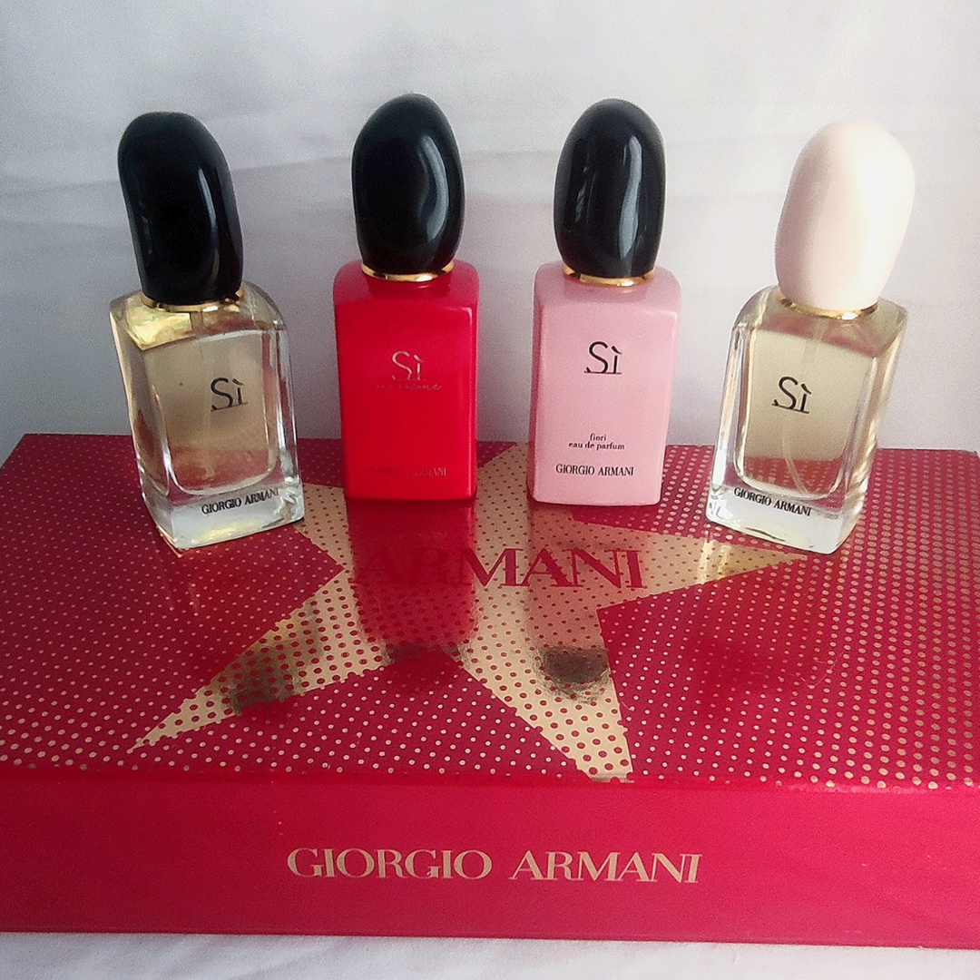 Estuche Si Giorgio Armani (Giorgi Armani Sí, Giorgio Armani Sí Passione, Giorgio Armani Sí Fiori)